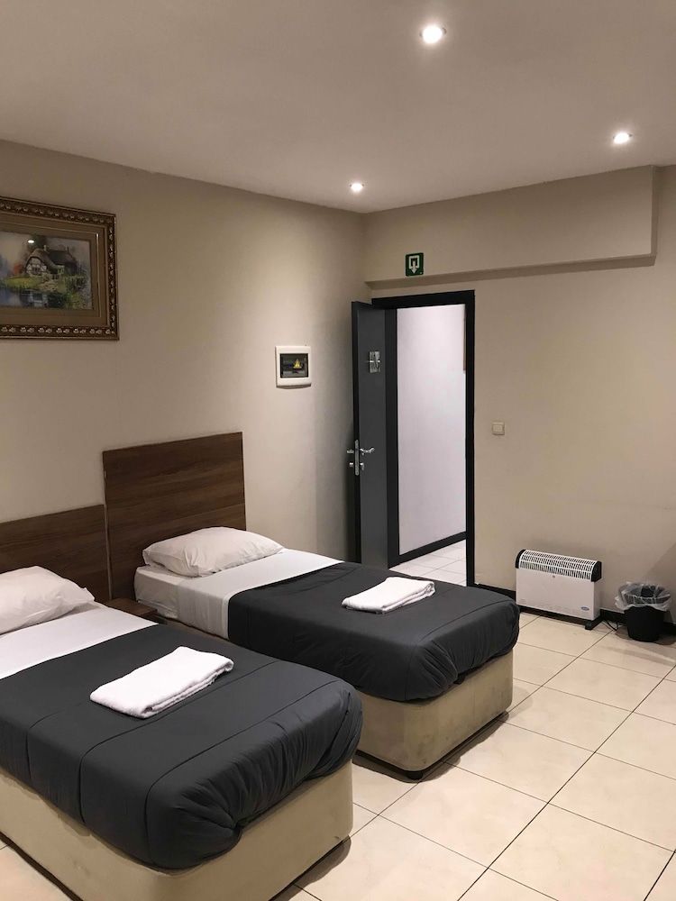 undefined Royal Hotel 2