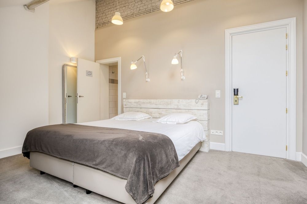 undefined Made in Louise 9