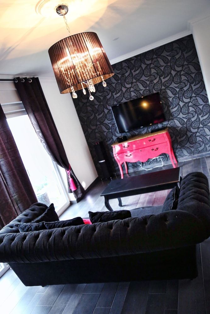 Verone Rocourt Deluxe Suite, Hot Tub 56