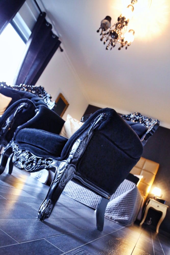 Verone Rocourt Deluxe Suite, Hot Tub 62