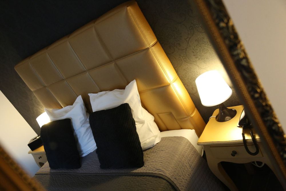 Verone Rocourt Deluxe Suite, Hot Tub 41