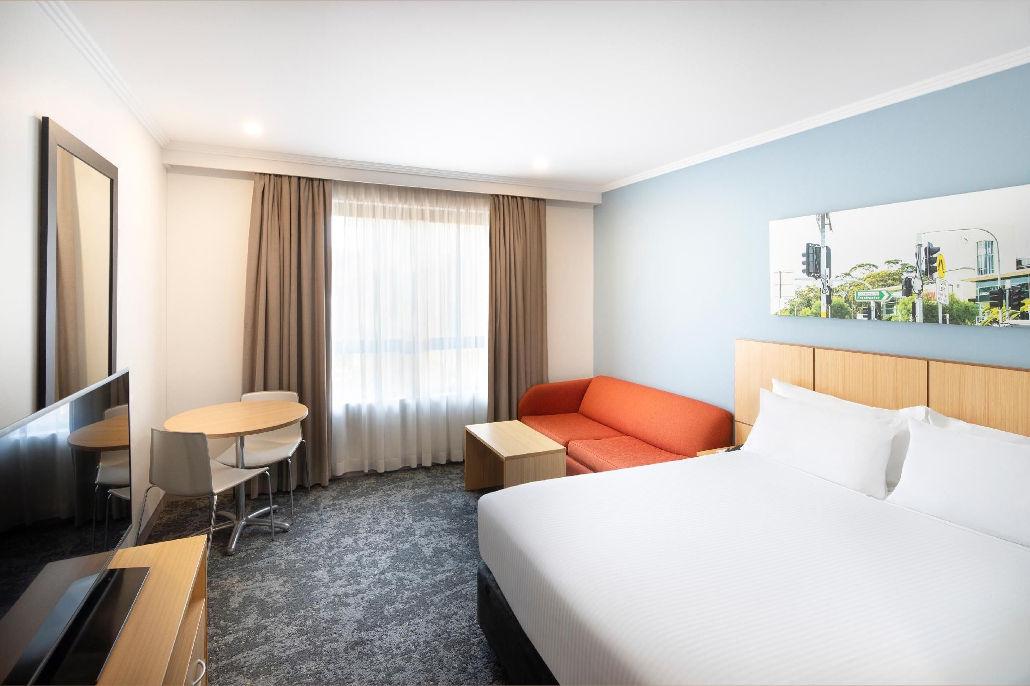 Superior King Room