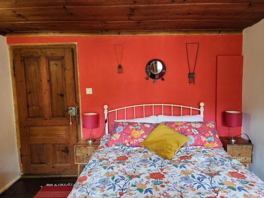 Comfort Double Room, Ensuite, Mountain View