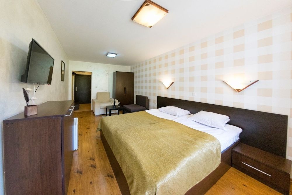 Double Room, Annex Building
