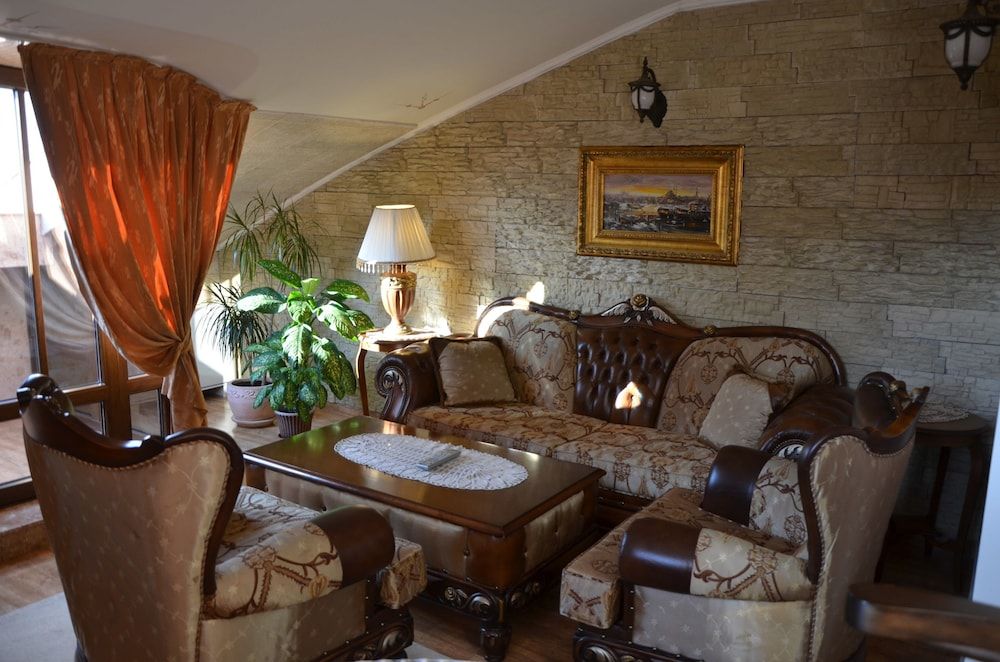 Boris Palace Boutique Hotel & Winery Suite 4