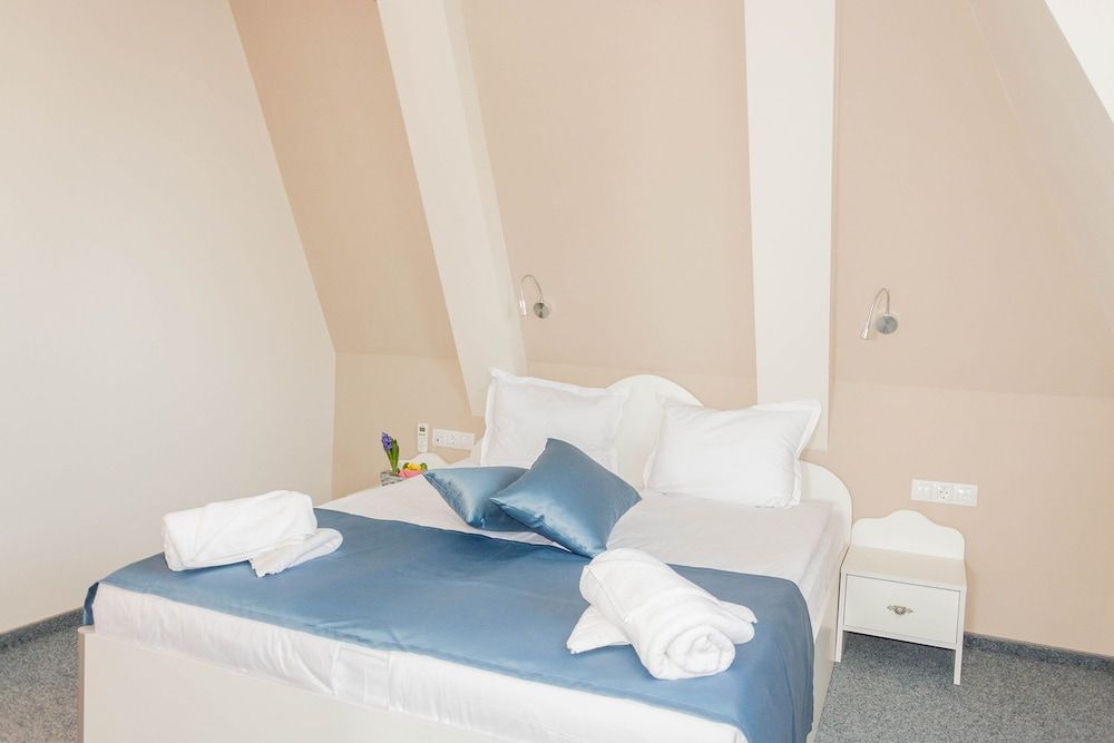 Hotel Belle Epoque Beach Apartment, 1 Bedroom, Sea View 5