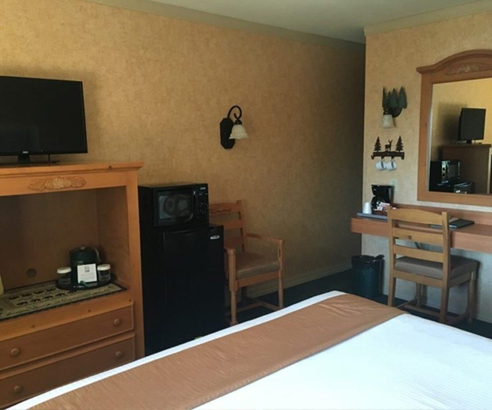Deluxe Room, 1 King Bed