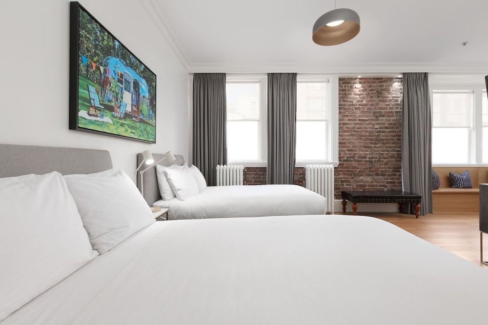 Victorian Hotel Legacy 2 Doubles 7