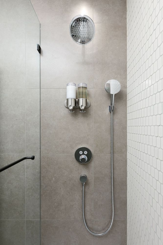 Victorian Hotel Legacy 2 Doubles 14