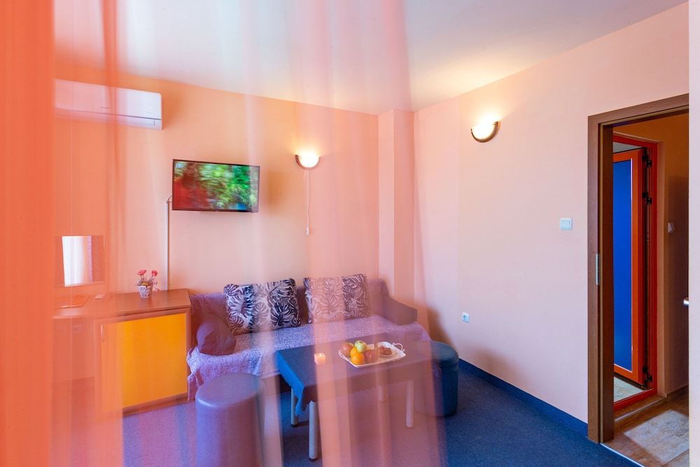 Family Hotel Jemelly Family Room, Balcony, Sea View 26