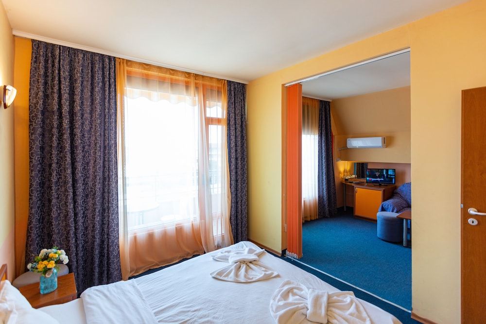 Family Hotel Jemelly Family Room, Balcony, Sea View 15