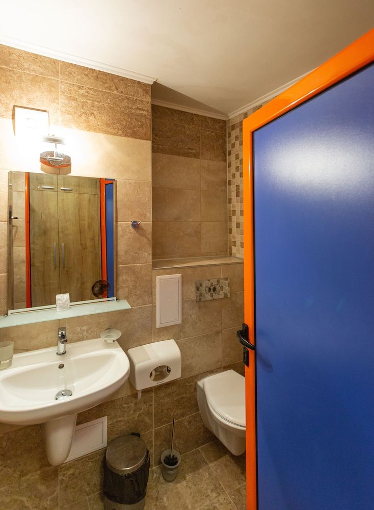 Family Hotel Jemelly Standard Double Room 19