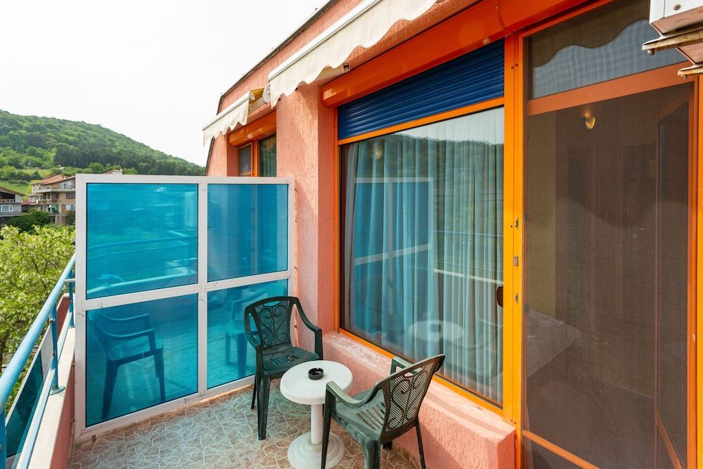 Family Hotel Jemelly Standard Double Room 13