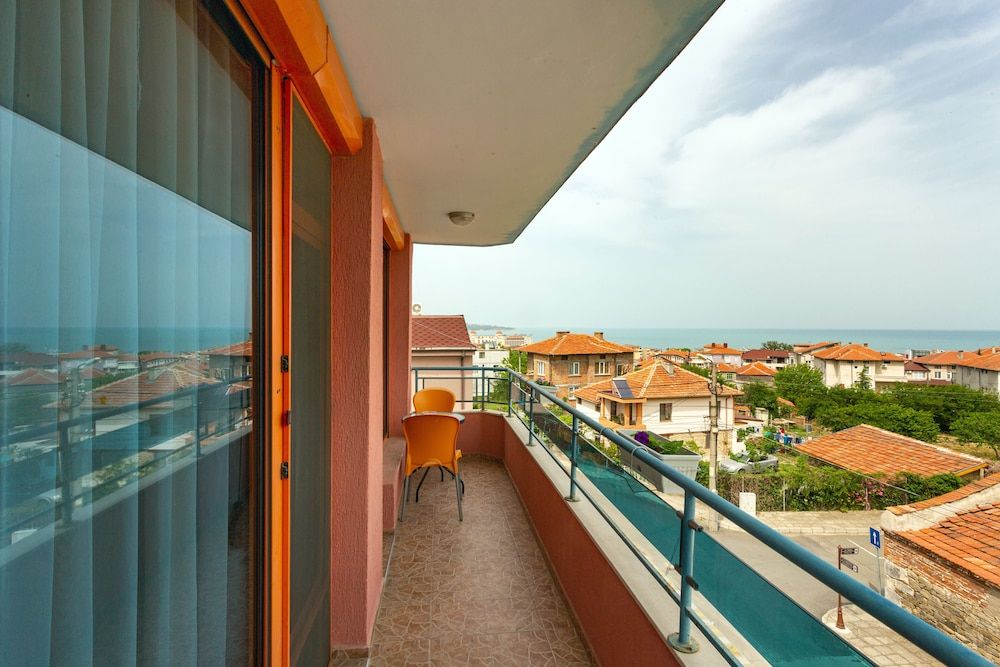 Family Hotel Jemelly Family Room, Balcony, Sea View 20