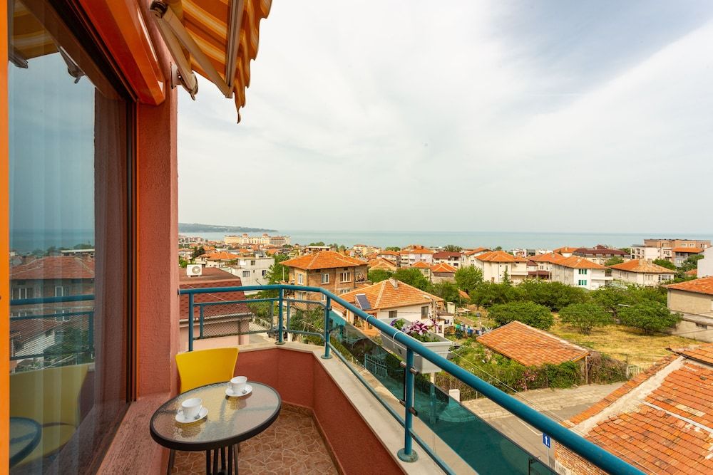 Family Hotel Jemelly Family Room, Balcony, Sea View 17