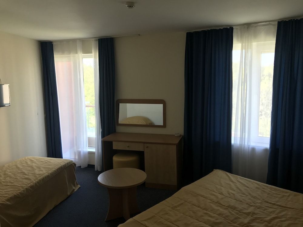 Deluxe Double or Twin Room (Extra bed)