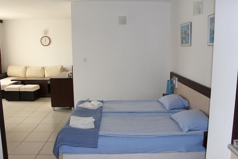 Standard Studio, 1 Double Bed with Sofa bed