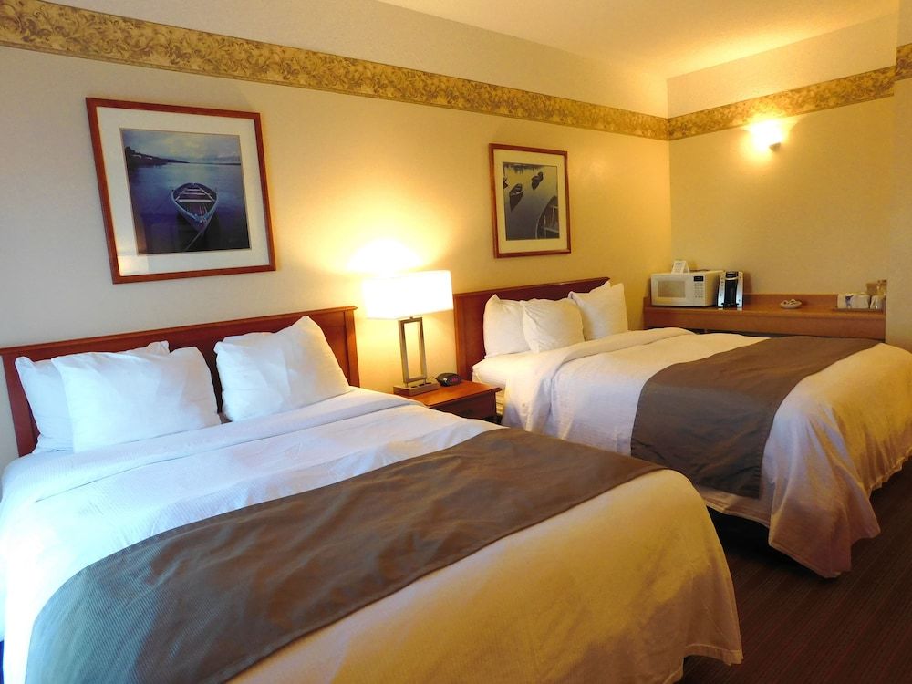 Coastal Inn Halifax Standard Room, 2 Queen Beds 2