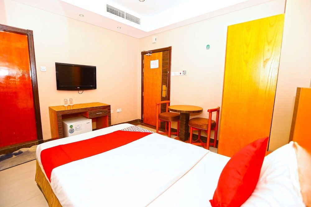 Sea Shell Hotel Single Room 3