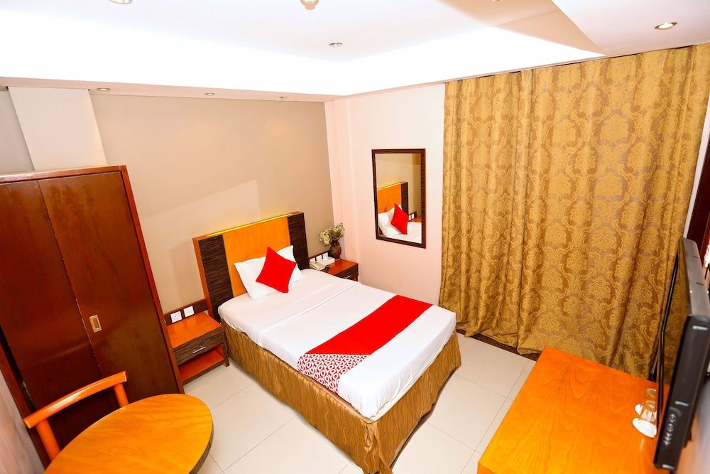 Sea Shell Hotel Single Room 4