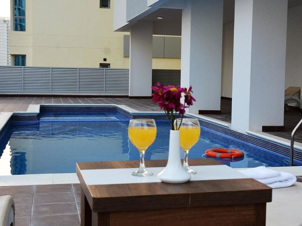 undefined President Waves 7