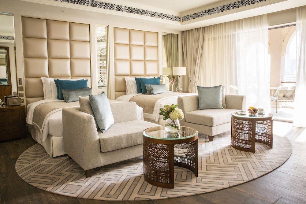 Royal Saray Resort Arabian Deluxe Twin Room 2