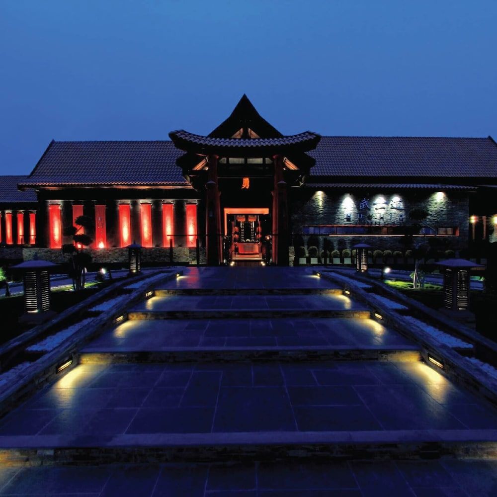 undefined Royal Saray Resort 6