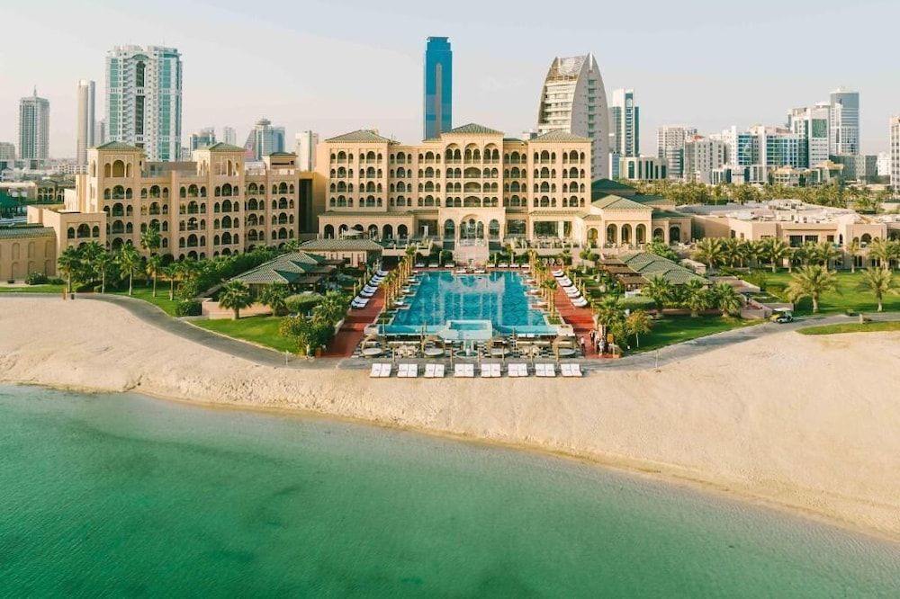 undefined Royal Saray Resort 4