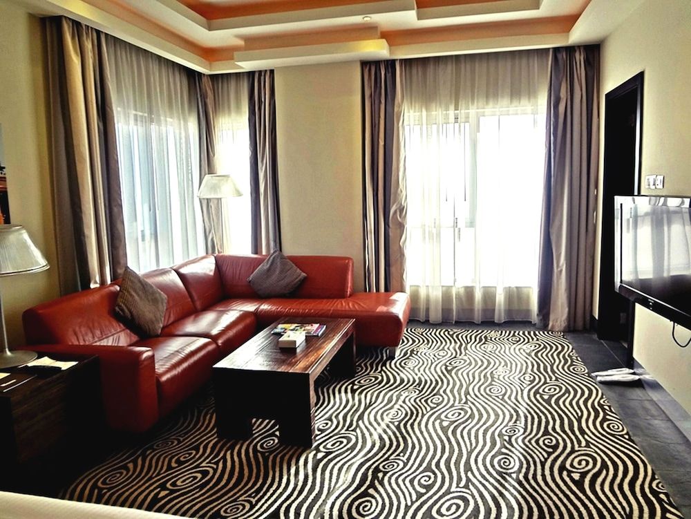 undefined Al Raya Suites 3