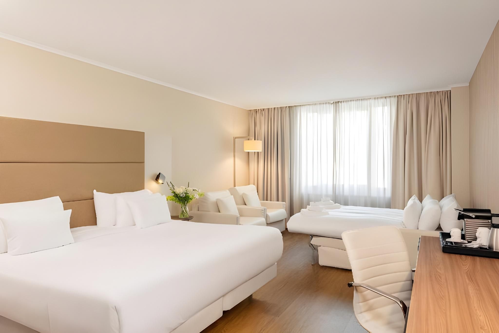 undefined NH Collection Berlin Mitte am Checkpoint Charlie 3