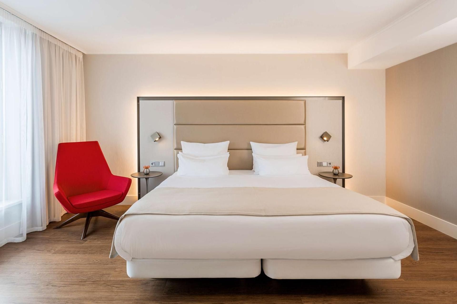 Junior Suite with extra bed (2 adults + 2 children)