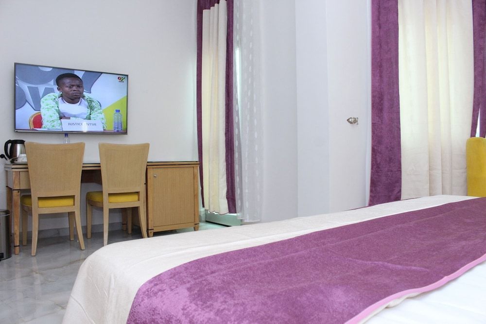 Paradisia Hotel Superior Double Room 4