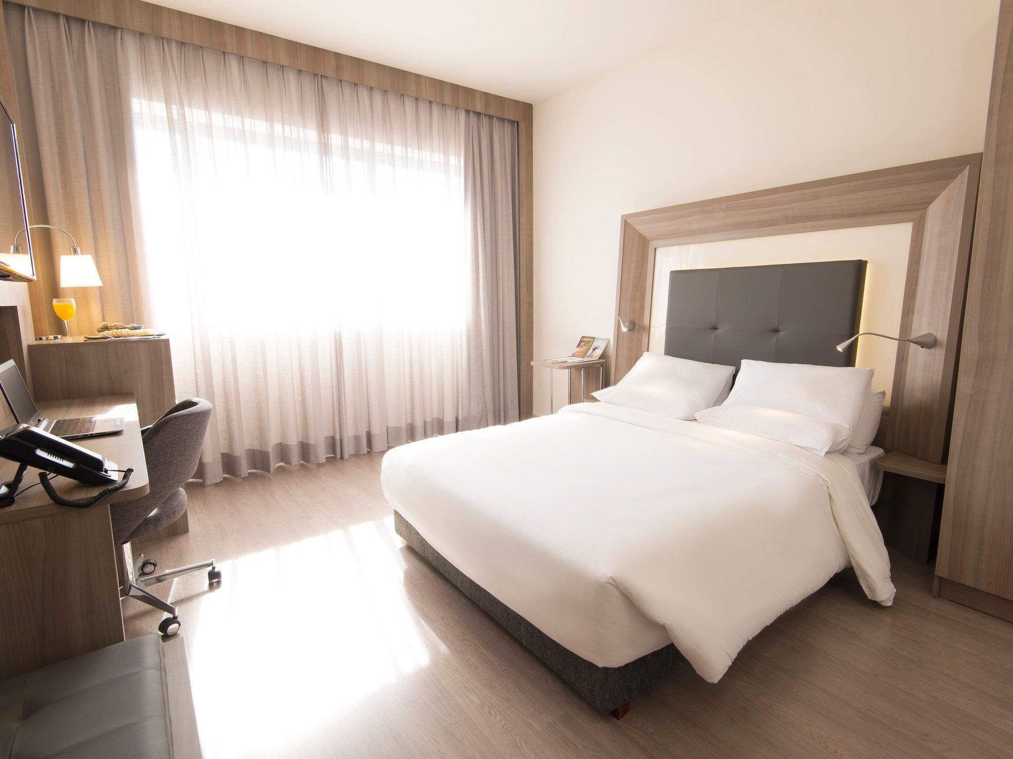 Adapted Standard Room - 1 double size bed