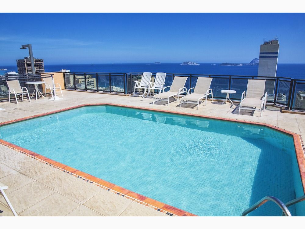 undefined Jump in Bed Leblon 4 3