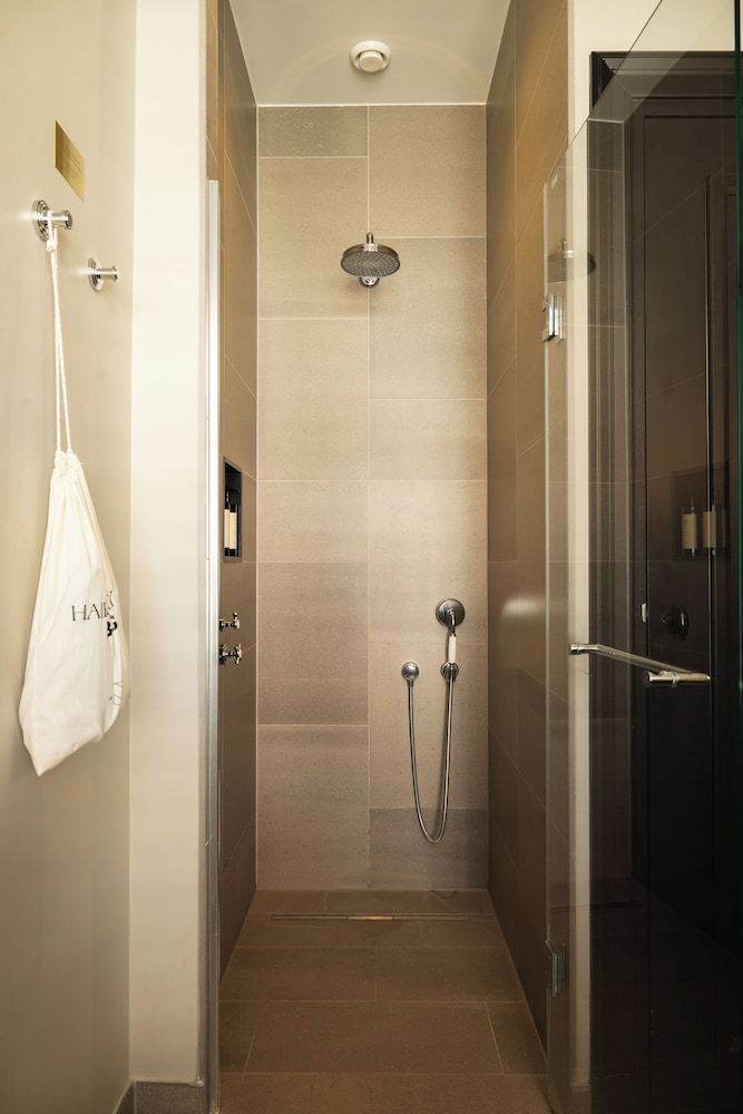 Hotel Beaumont Standard Double Room 5