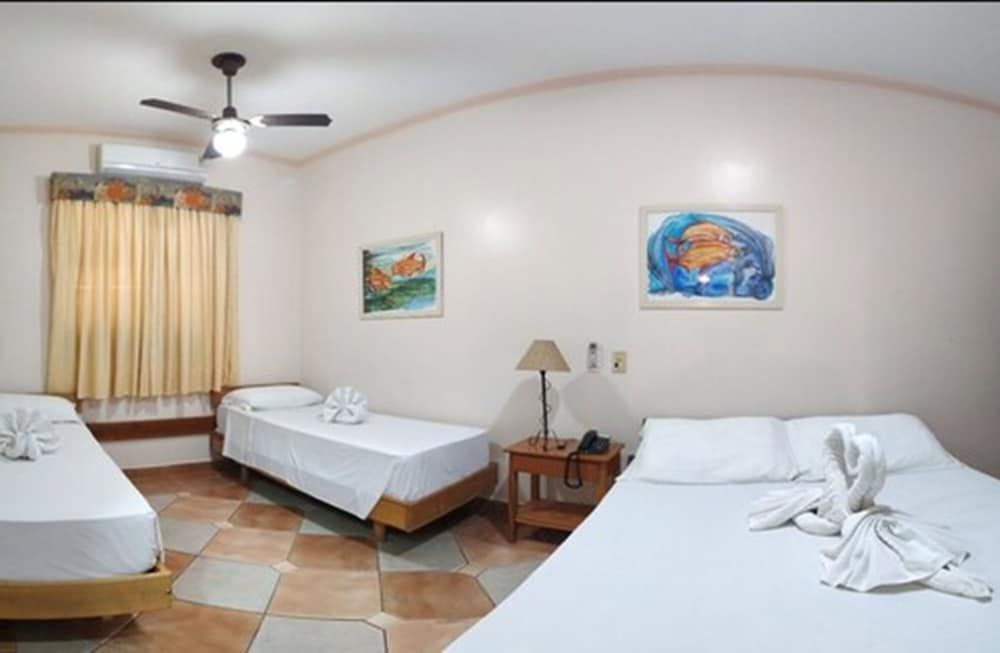 Deluxe Quadruple Room