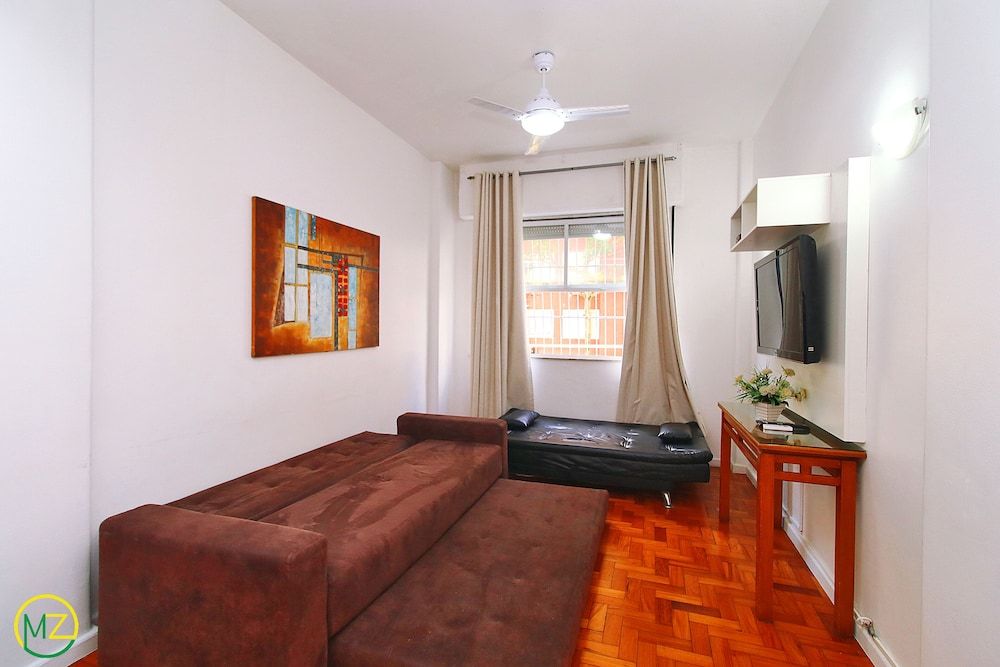 MZ Apartments Duvivier Economy Apartment, 2 Bedrooms, Kitchen 16