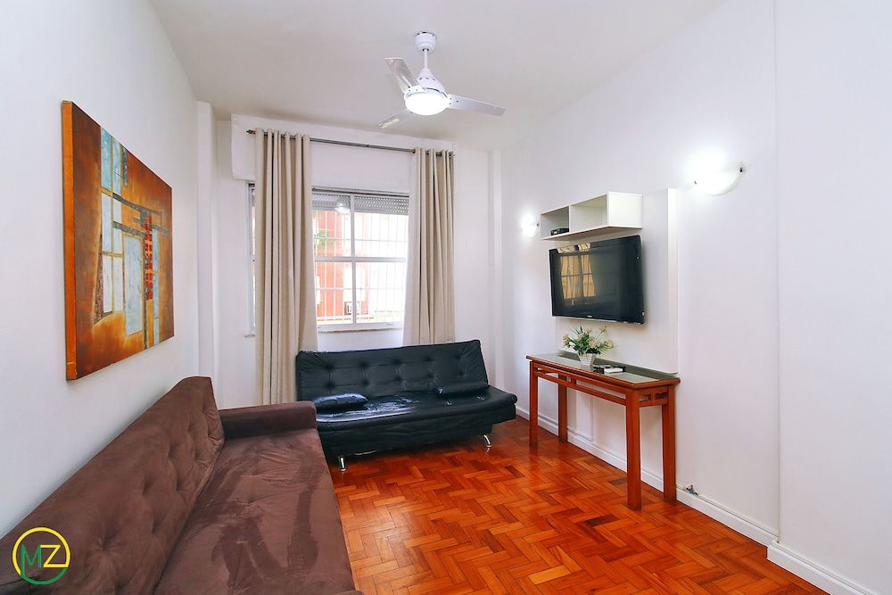 MZ Apartments Duvivier Economy Apartment, 2 Bedrooms, Kitchen 14