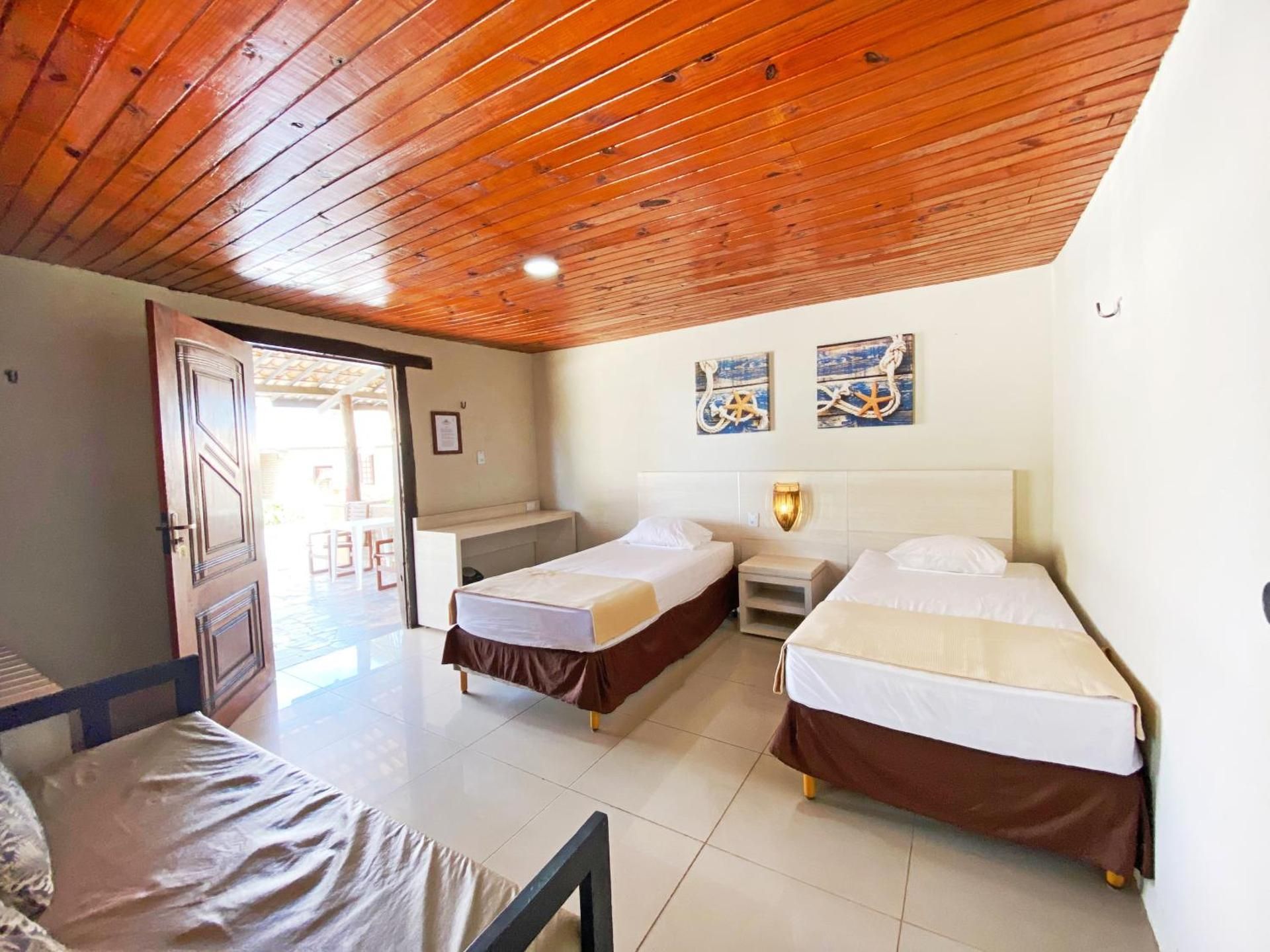 Chalet (4 Adults)