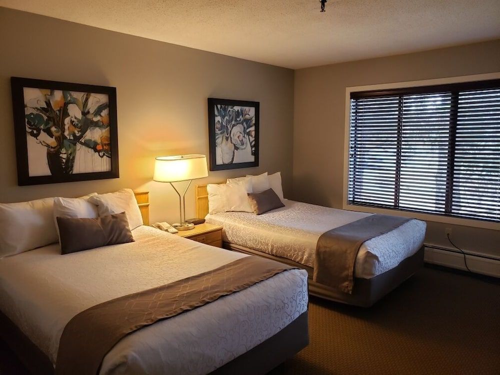 North Star Lodge and Resort Standard Room, 2 Double Beds 2