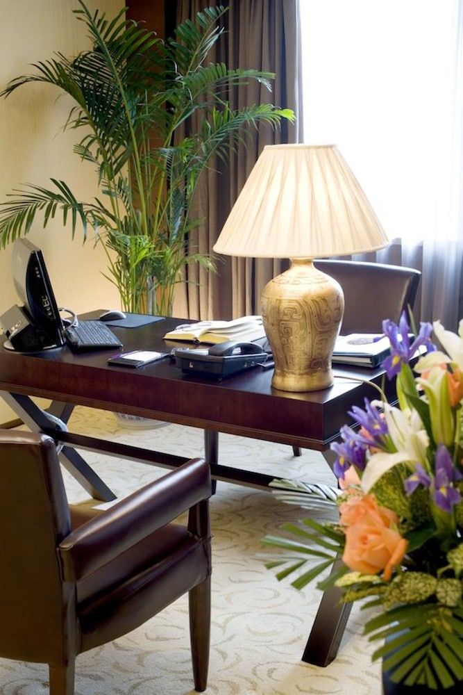 In-Room Business Center