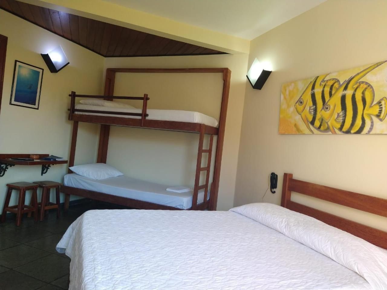 Quadruple Room with Balcony and private bathroom
