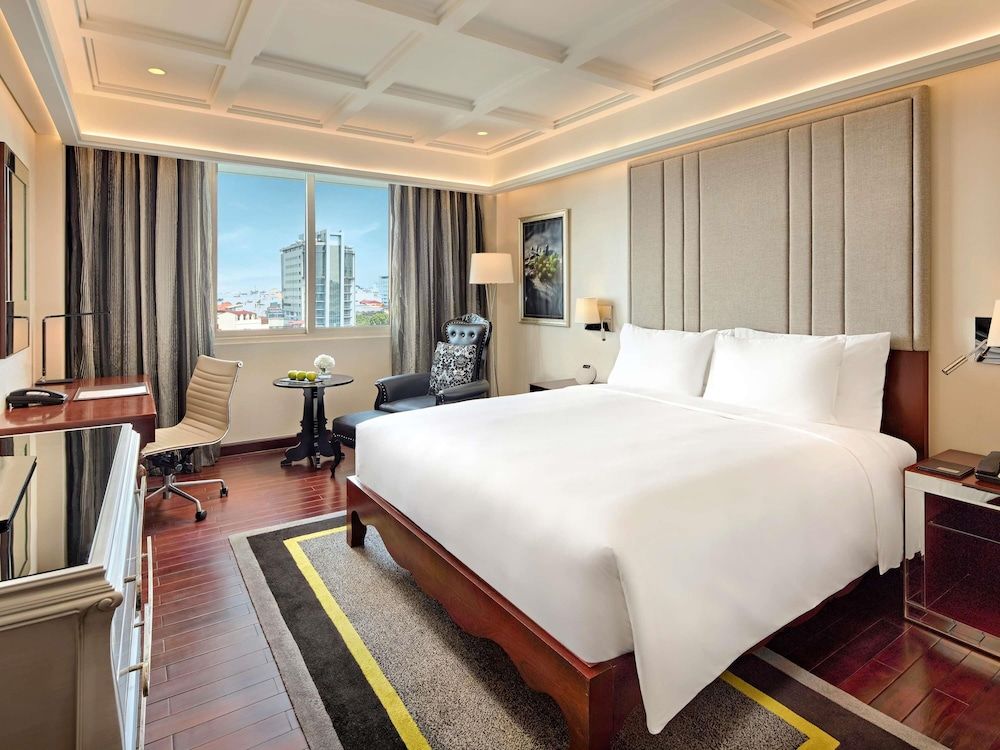 Movenpick Hotel Hanoi Centre Premium Room, 1 King Bed
