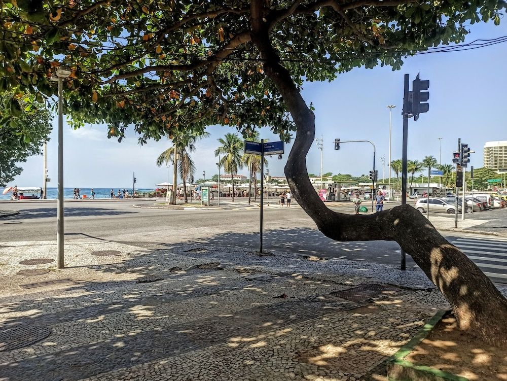 undefined Atlantica Flats 7