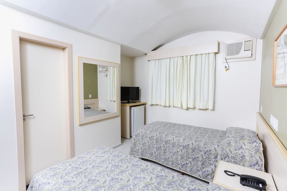 Hotel Suárez Executive Novo Hamburgo Standard Twin Room, 2 Twin Beds 2