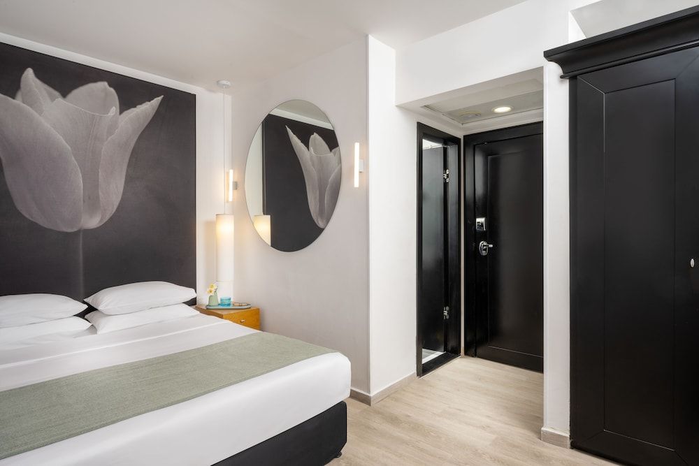 The Savoy Tel-Aviv, Sea Side Superior 4