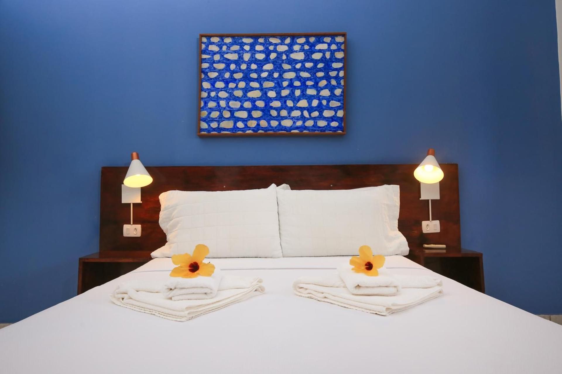 Economy Room