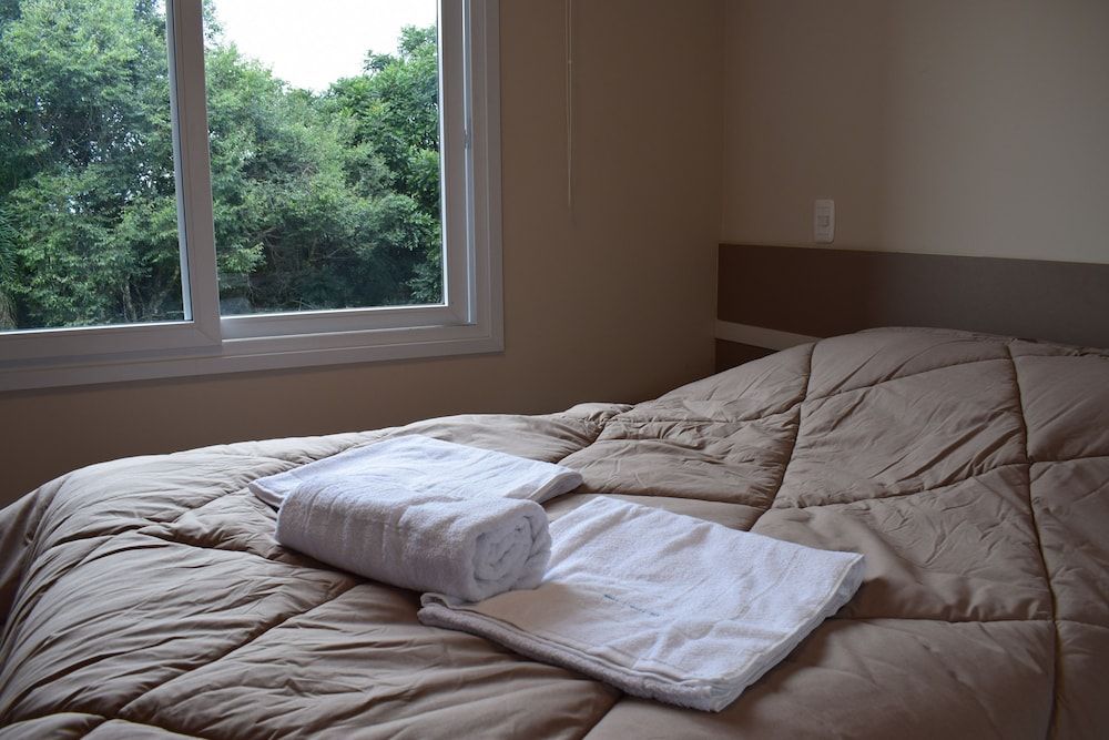 Apartment (203)