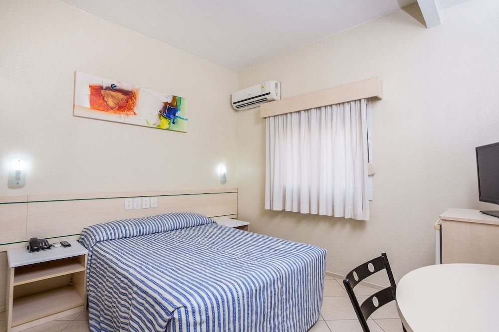 Hotel Express Canoas Standard Room, 1 Double Bed 4