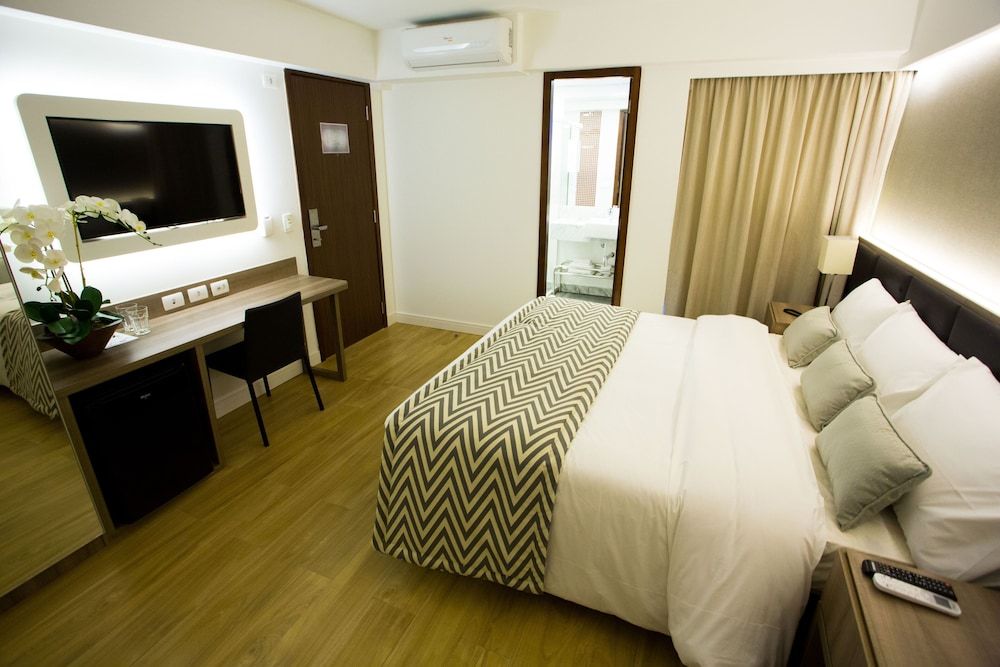 undefined Royal Regency Palace Hotel 10